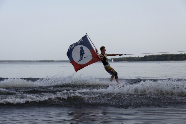 Stage de ski nautique et licence